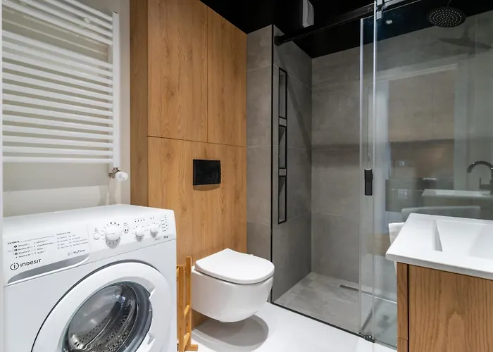 Szurmana Modern By Bookinghost Apartmán