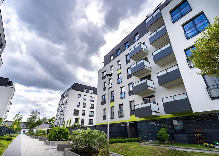 Szurmana Modern By Bookinghost Katovice